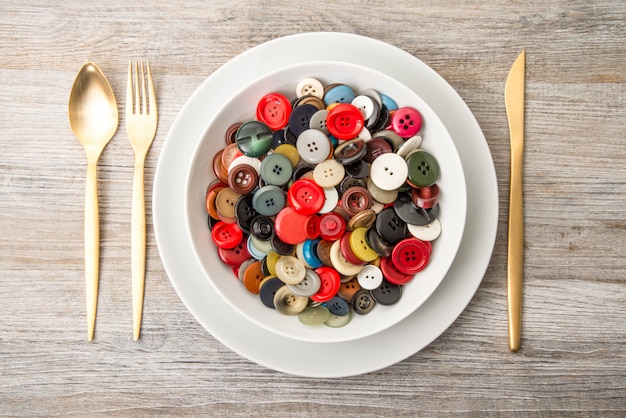 Pestré jedlá na stole